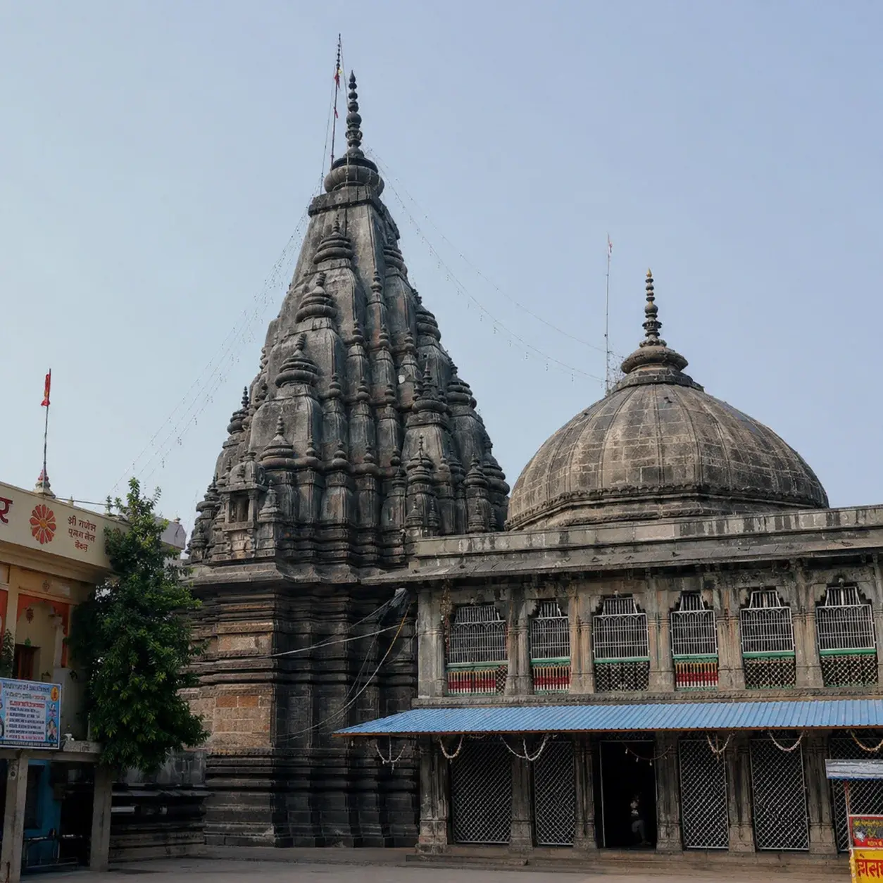 Vishnupad Temple photo