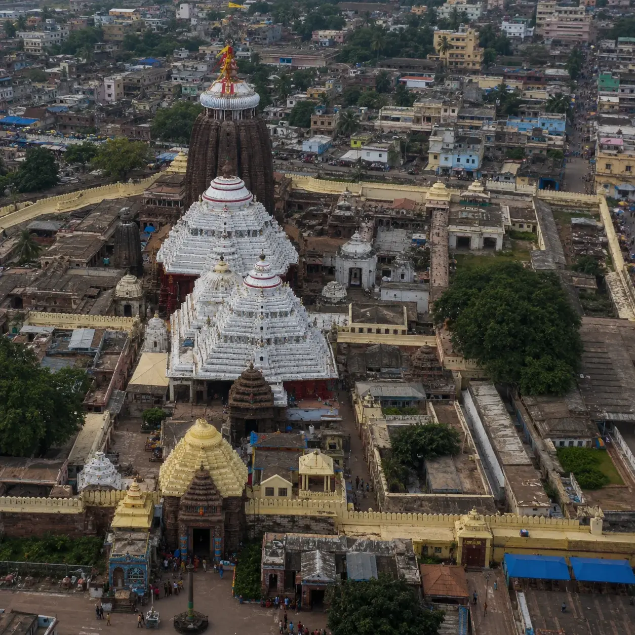 Shri Mandira photo